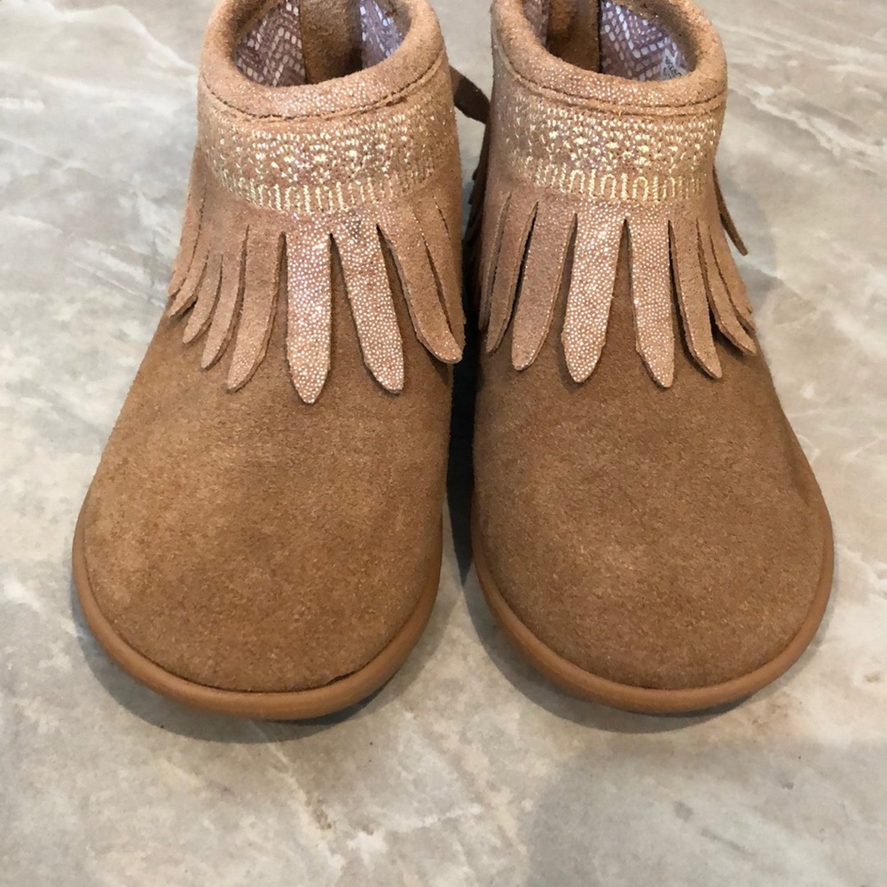 Tucker and Tate never worn moccasins